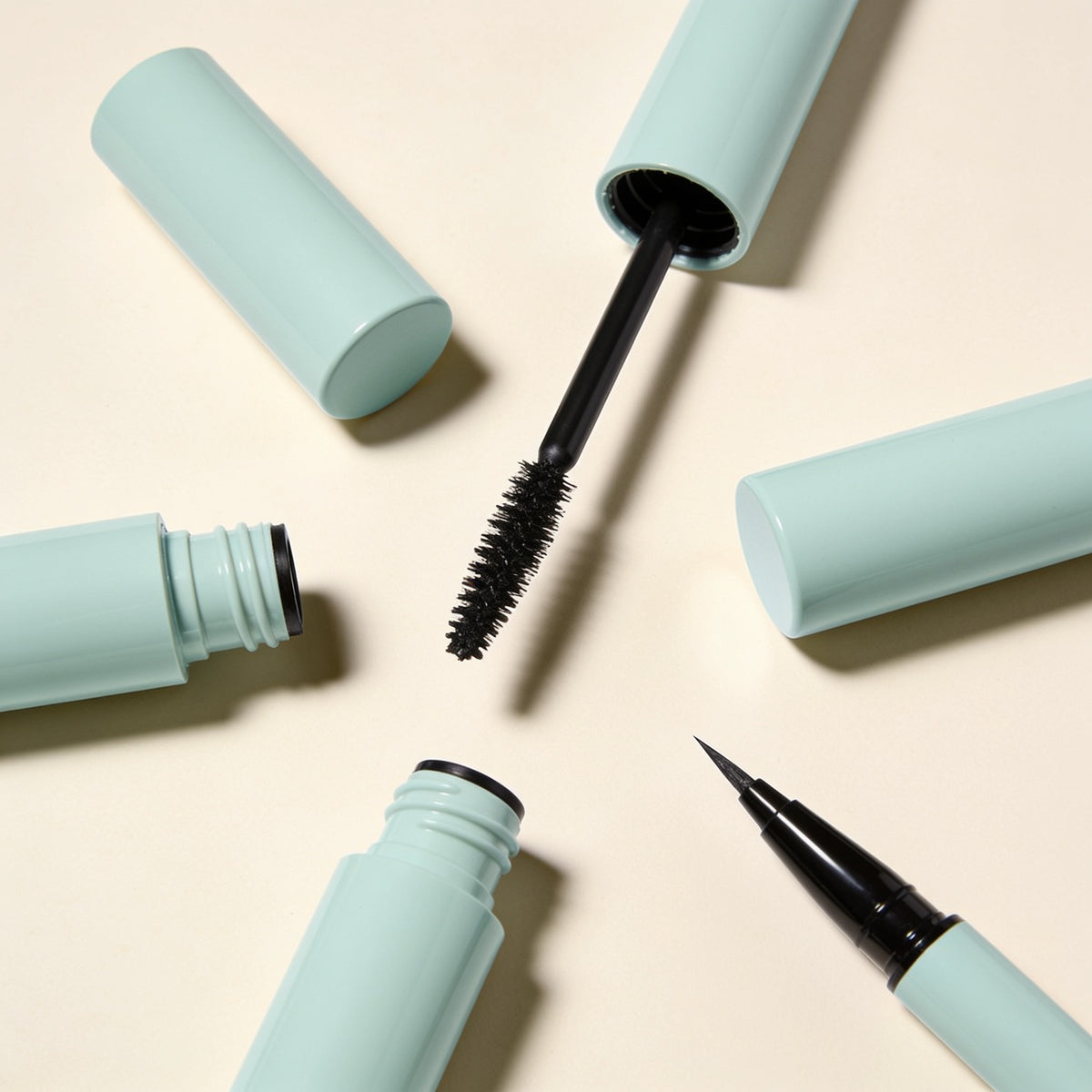 Round Full Aluminum Slim Mascara 5.5 ml (MM8832)
