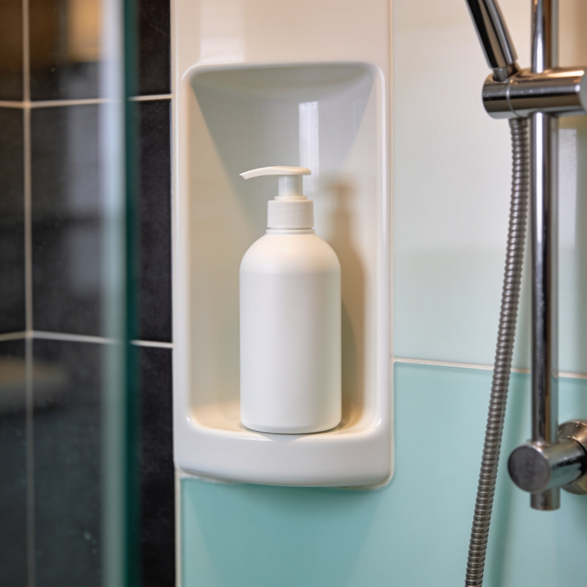 Hotel 2-in-1 Hair & Body Wash